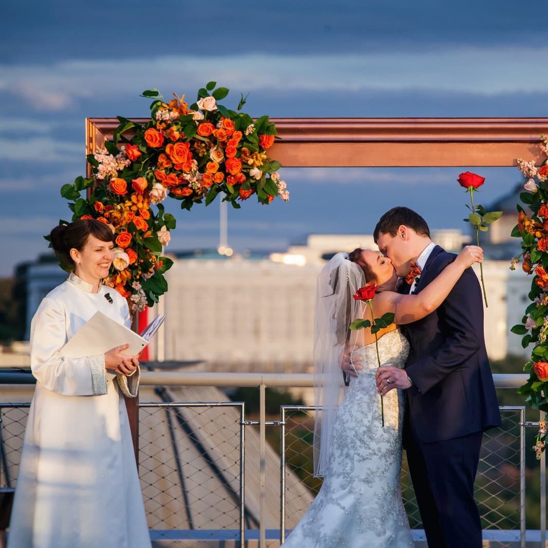 Laura Cannon Washington DC wedding officiant