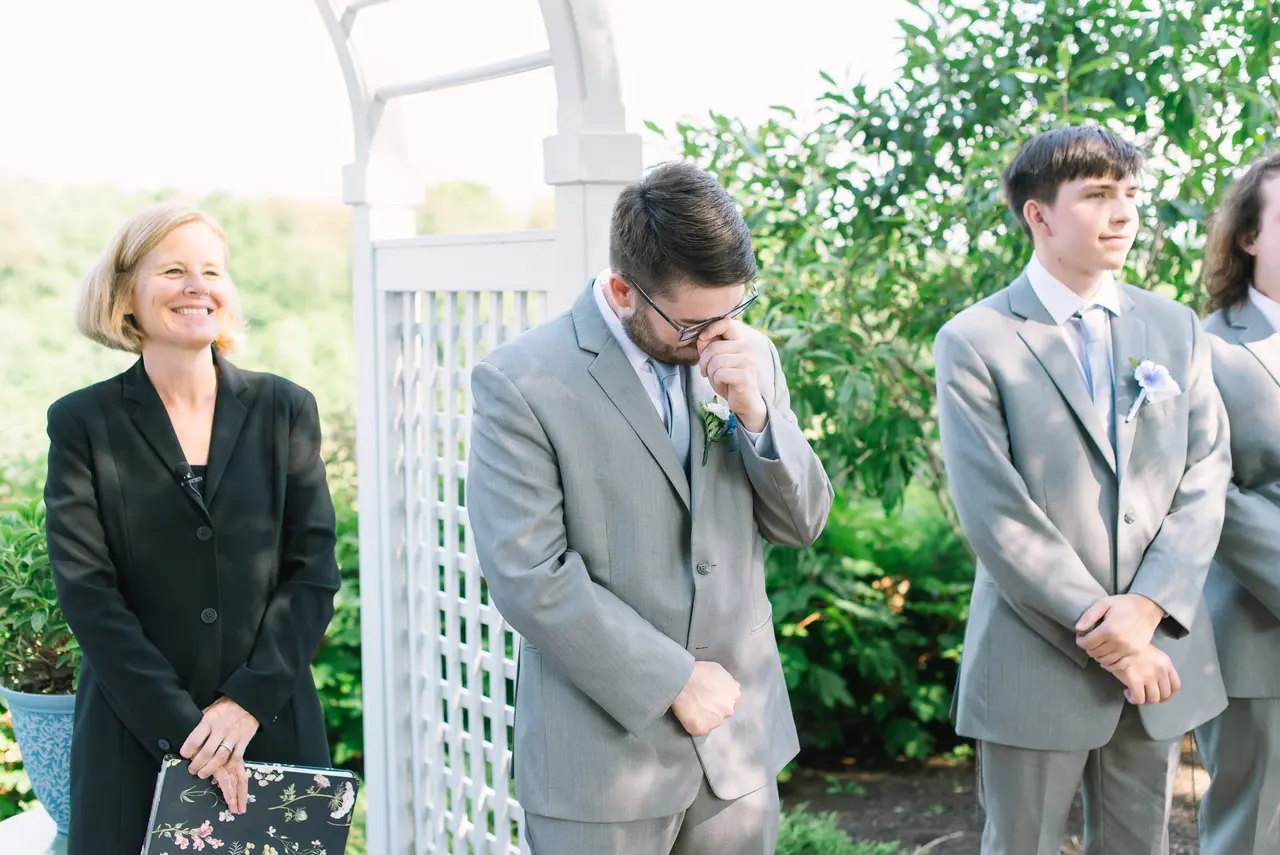 Rev. Dana officiating in Butler, PA
