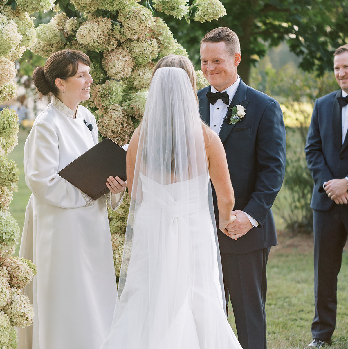 Rev. Laura C. Cannon Officiating on the Eastern Shore of Maryland