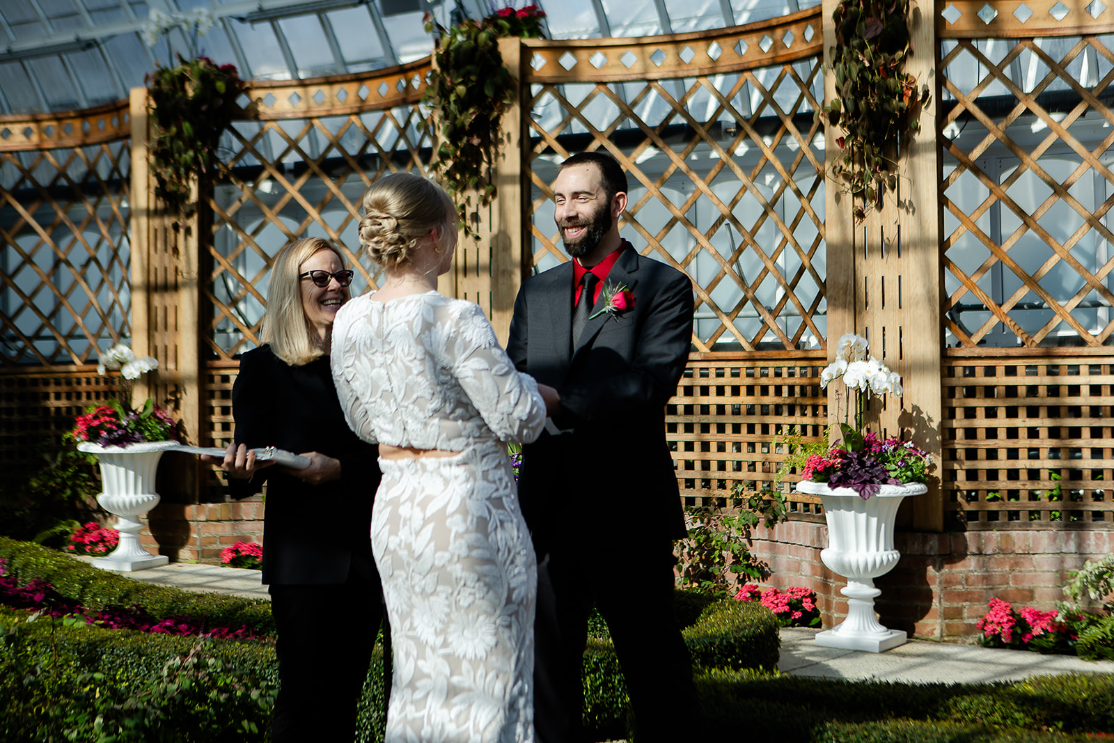 Rev. Dana officiating in Pittsburgh Garden